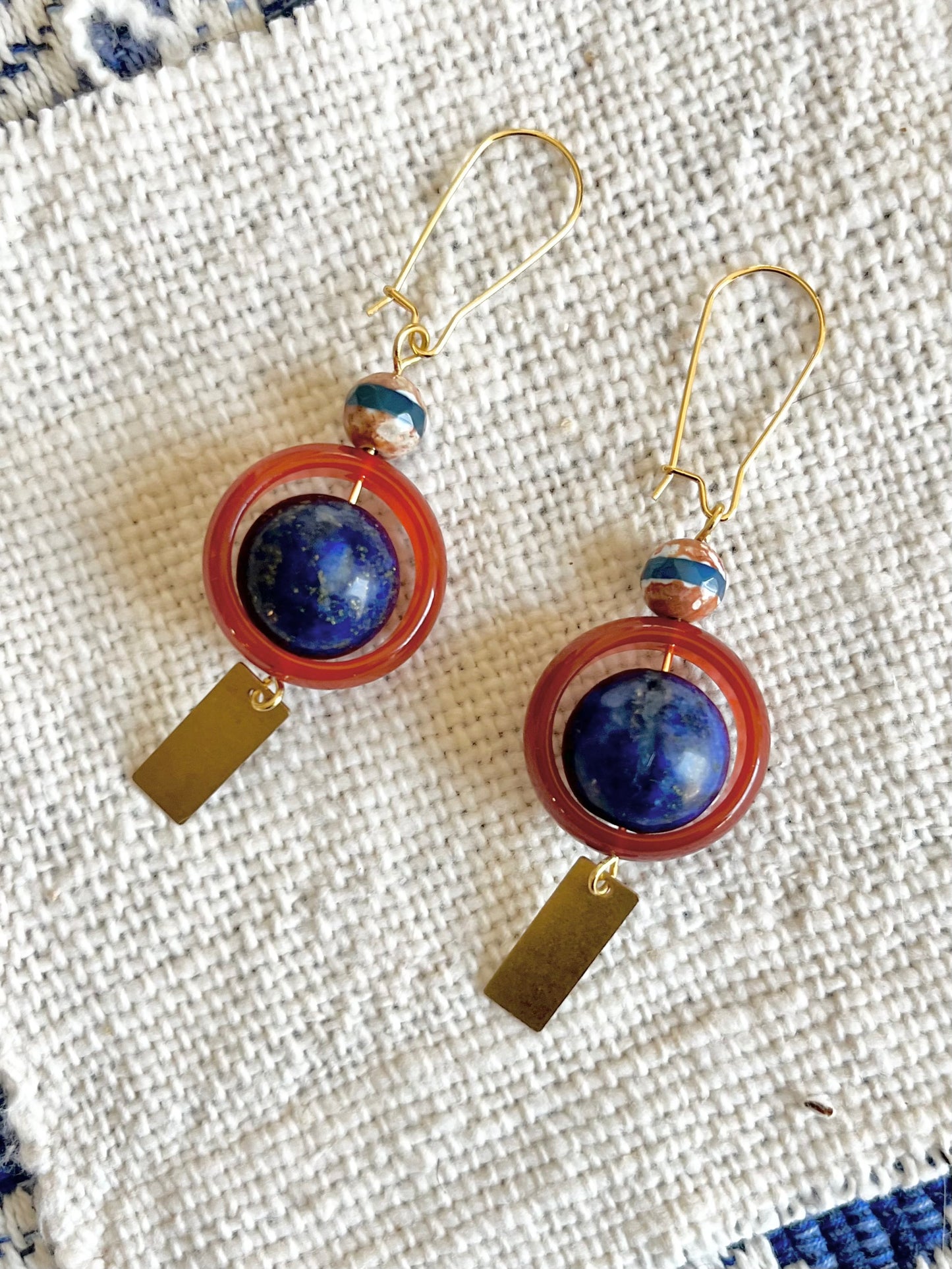 SATELLITE in SHADOW earrings