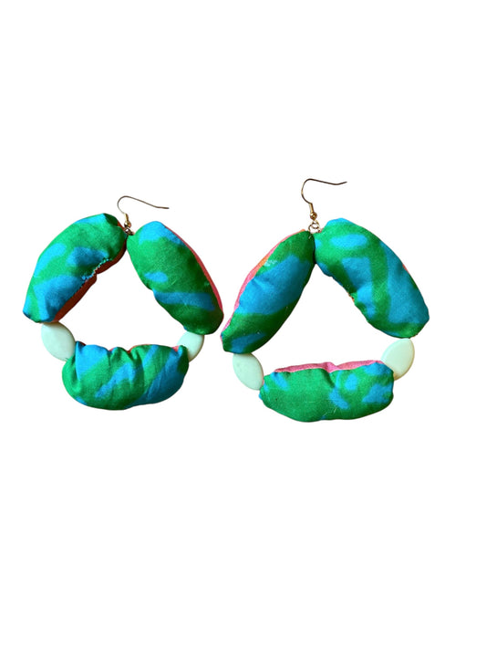 MONÉT earrings