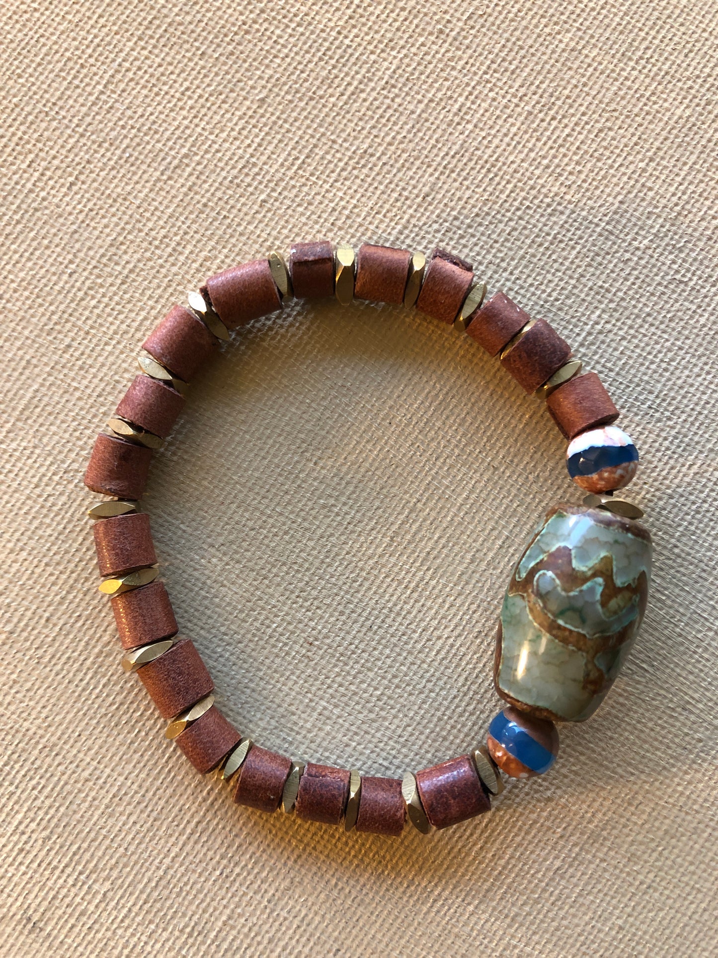 TRUTH TELLING bracelet