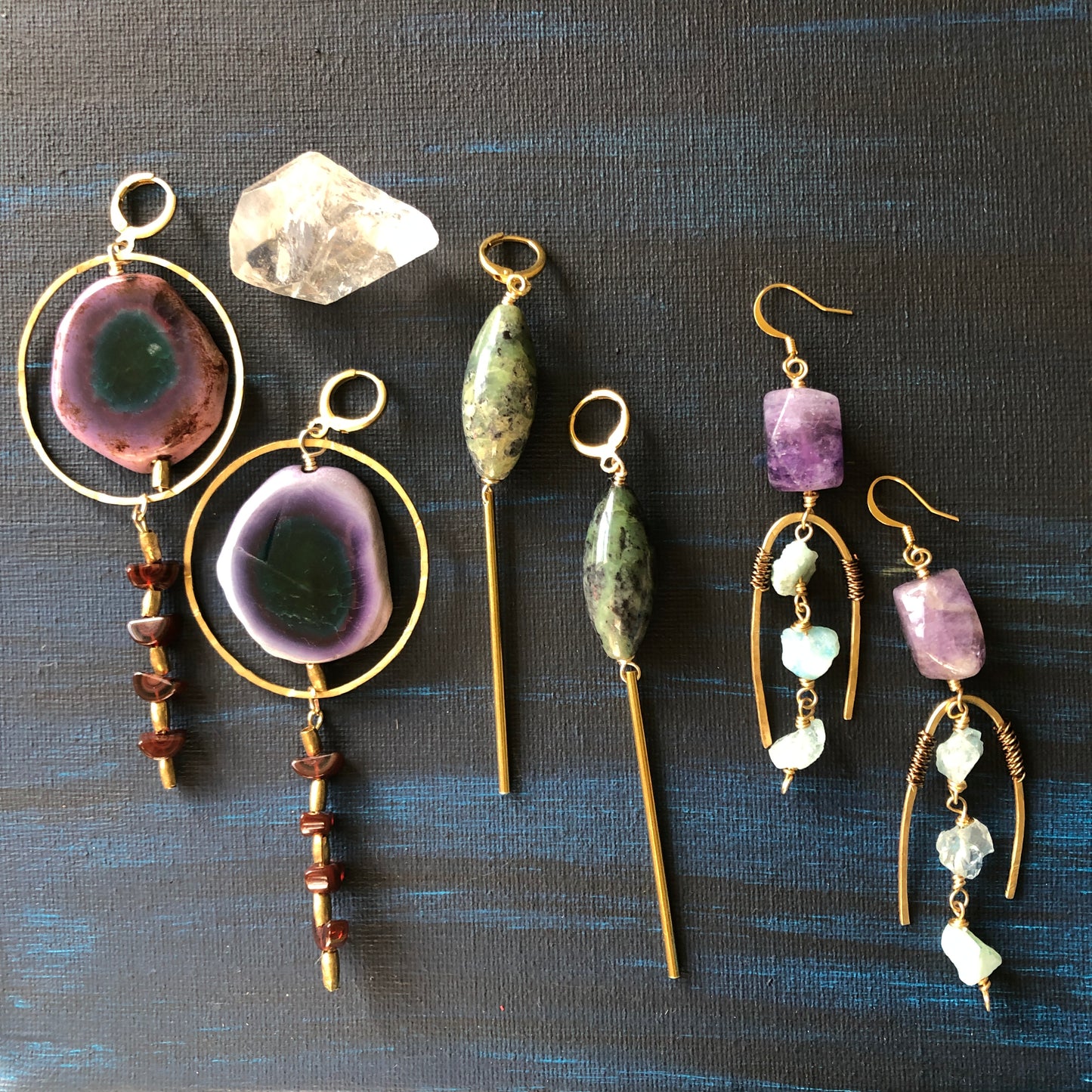 SUSPEND LOGIC agate slice earrings