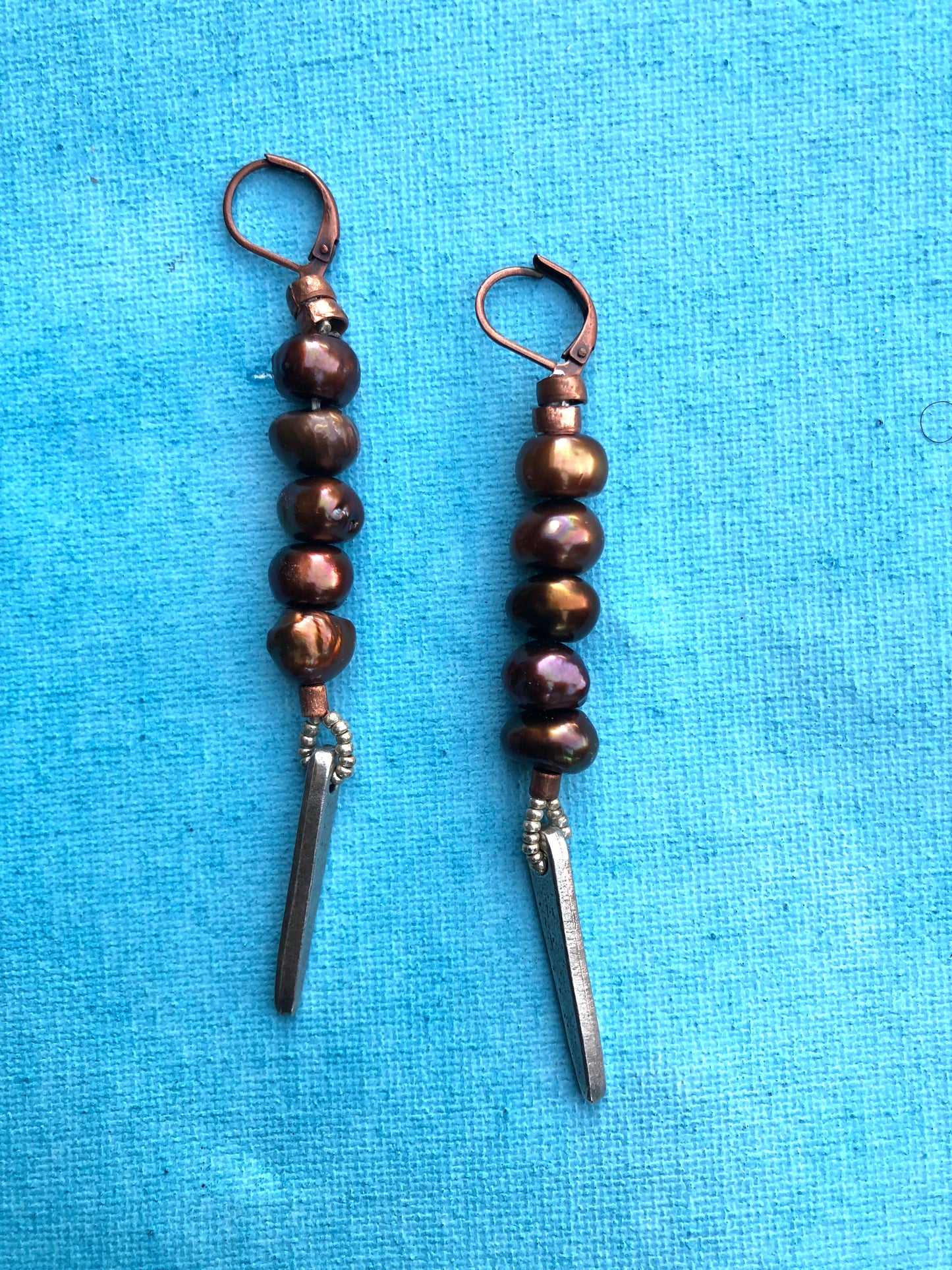 GOOD INTENTIONS earrings